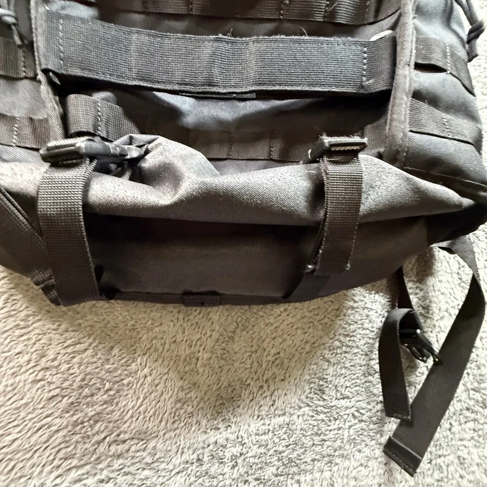 Nike SB RPM Backpack Mens OS Black Good Skateboard Straps Laptop Bag MOLLE